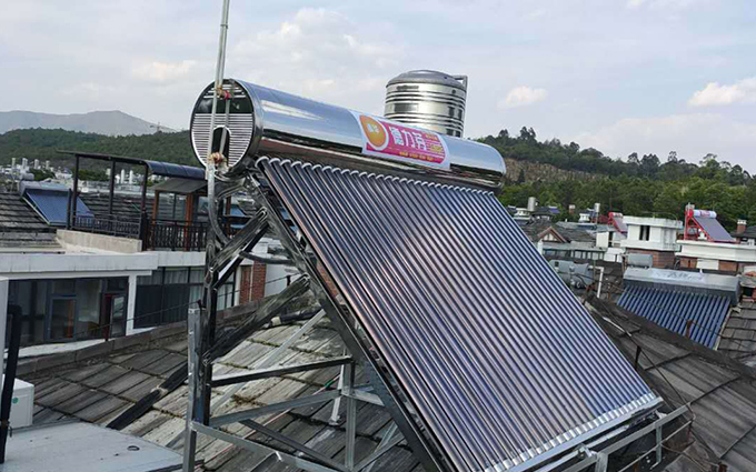 家庭太陽能熱水器(qì)如(rú)何安裝？